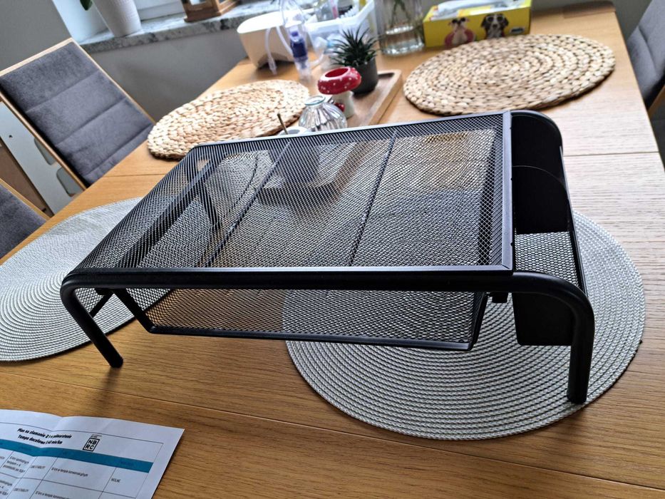 Podstawka metalowa pod monitor brytet