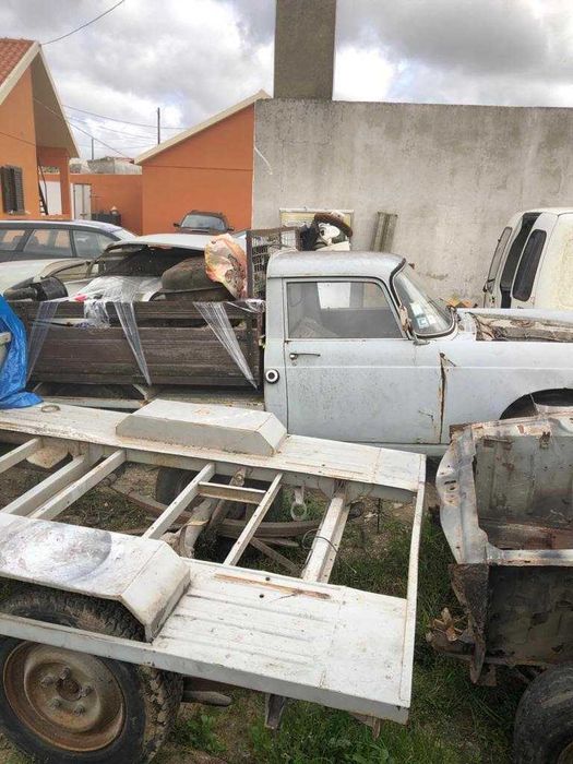 Peugeot 404 para peças ou recuperar