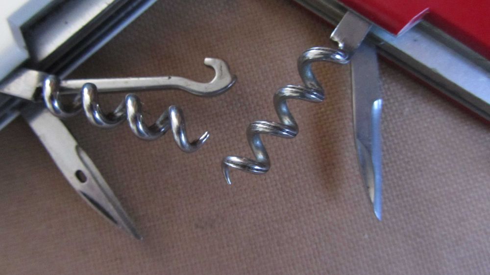 Старий Victorinox Camper & Huntsman.