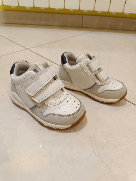 Buty dziecięce jesień wiosna rozmiar 24