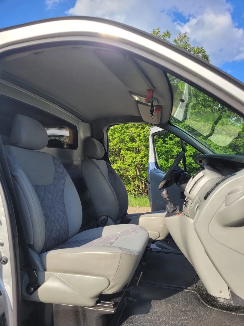Opel Vivaro  Opel Vivaro