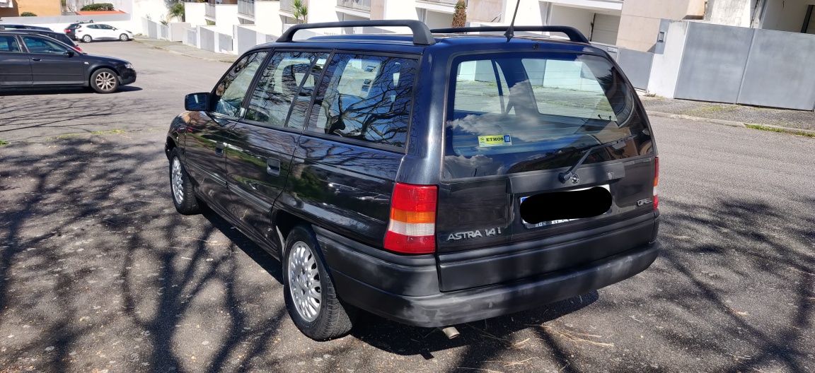 Opel Astra 1.4 Nacional