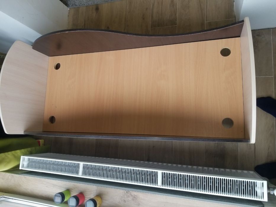 Продам дитяче ліжко з матрасом