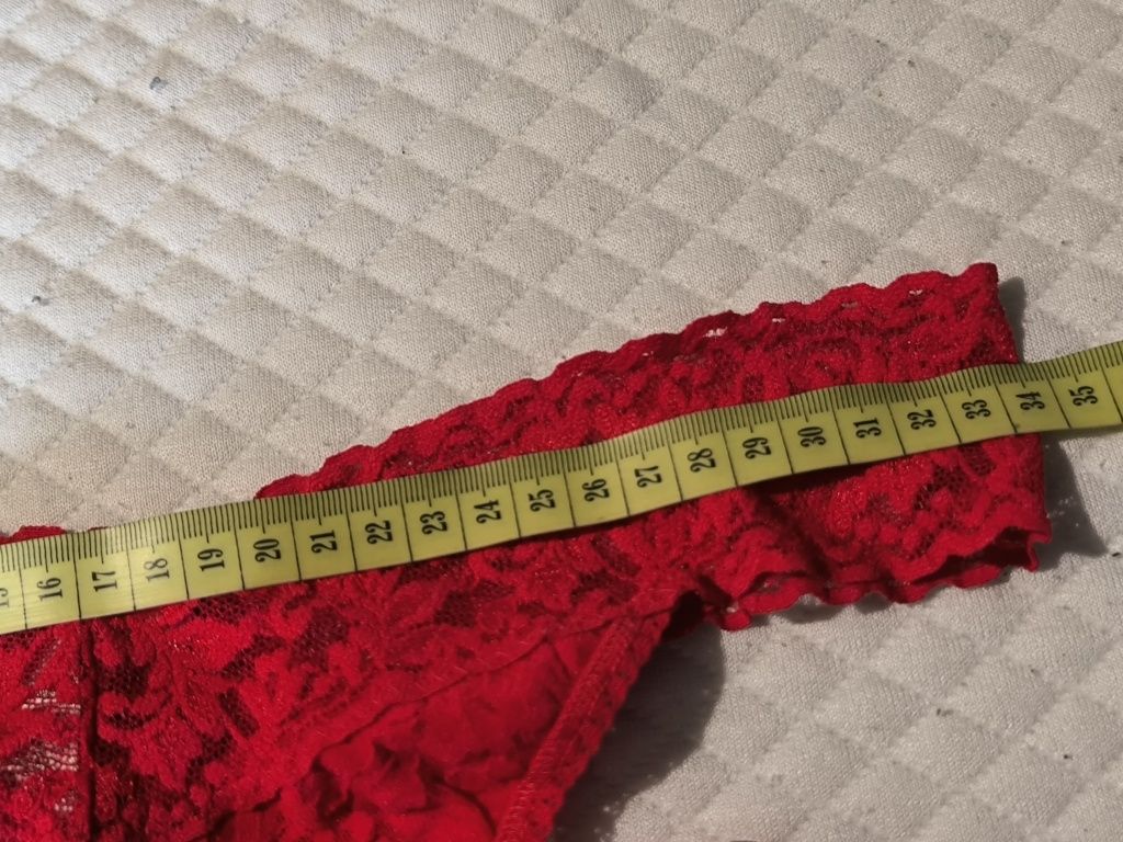 Hanky panky stringi majtki damskie figi czerwone 3 pack z koronką One