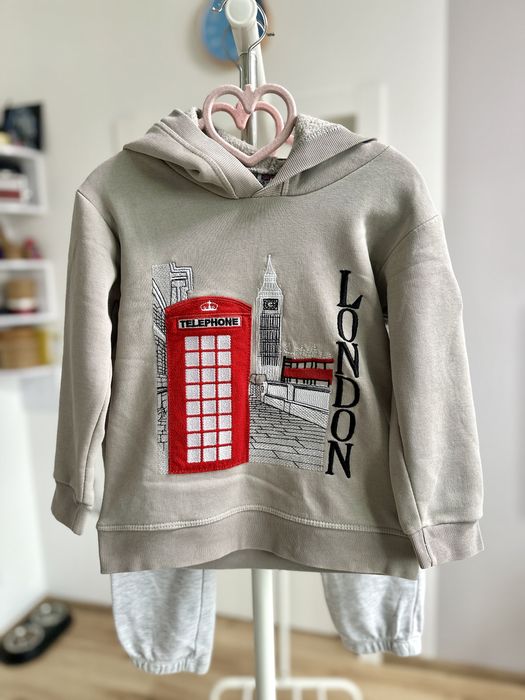 Костюм на 4-5 років унісекс худі штани