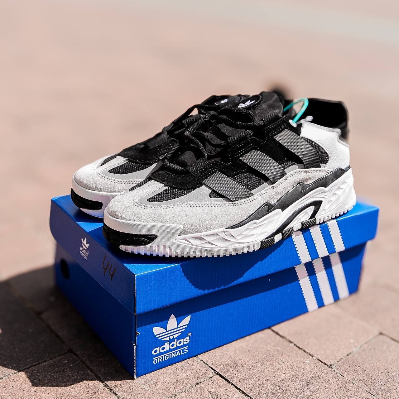 Чоловічі Кросівки Adidas Niteball White-Black (41,42,43,44,45)