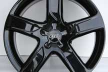 18 ORYGINALNE AUDI A6 Allroad A3 A4 A7 A8 Q5 Q3 Q2
