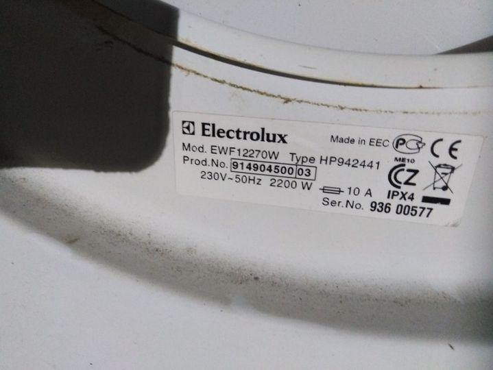 Silnik pralki elektrolux ewf 12270