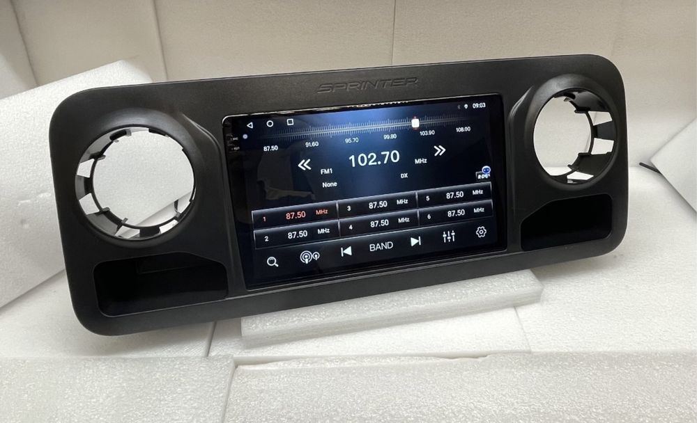 Штатна магнітола Mercedes sprinter w907 Android Carplay Car play