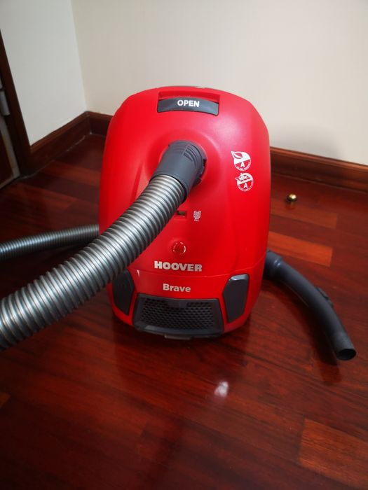 Aspirador Hoover 700W