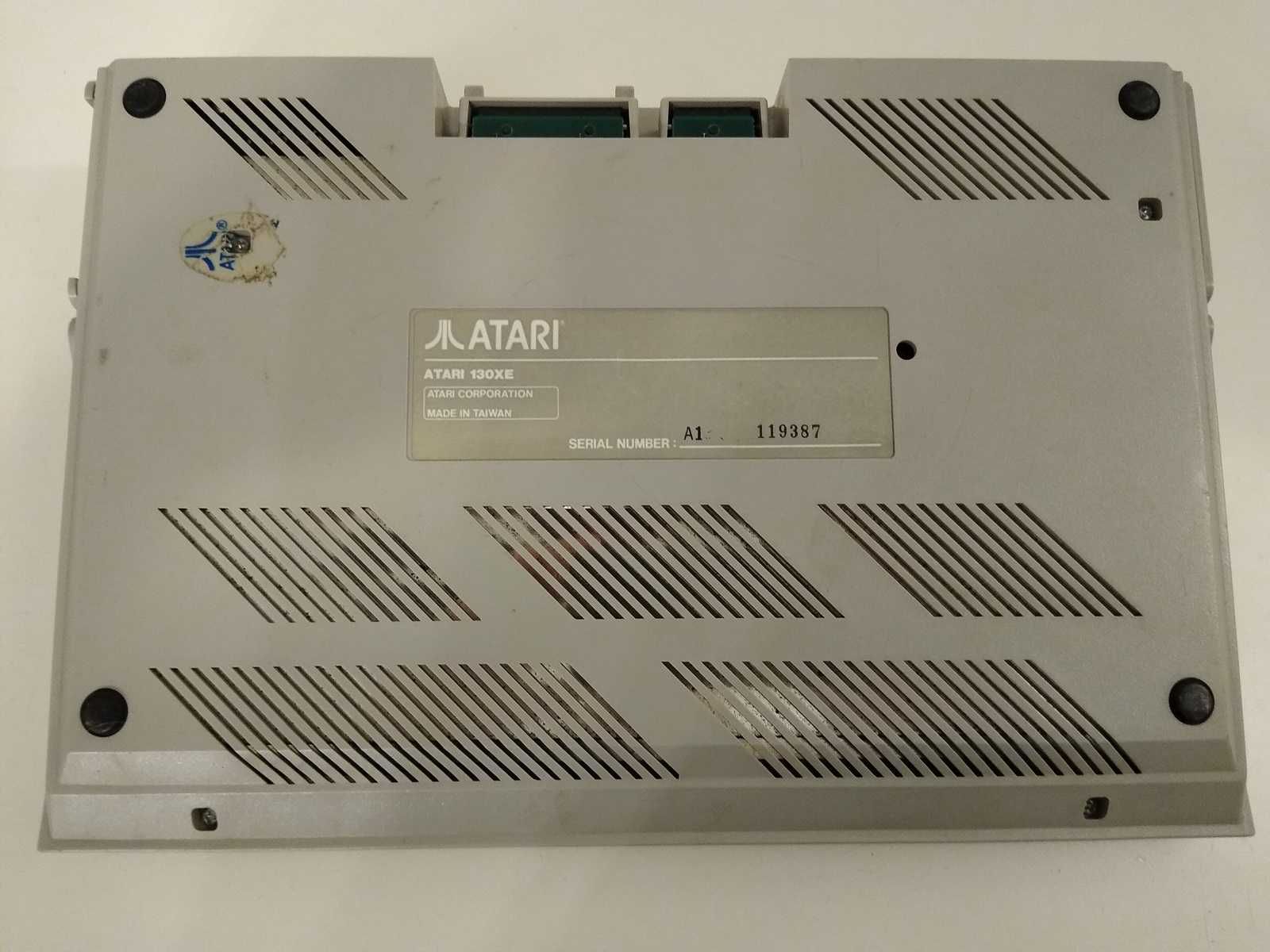 Atari 130xe plus Cartridge  Sprawne plus zasilacz