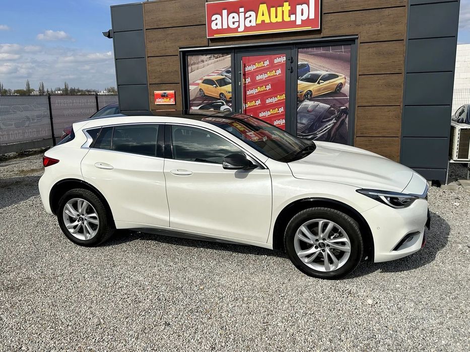 Infiniti Q30 Q30 1.6 BENZ 122 KM !! 2018r !! 23.000 km !!! Warszawa