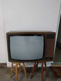 Televisão Vintage Grundig Super Color