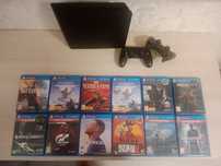 Продам приставку sony PlayStation 4 в гарному стані майже нова