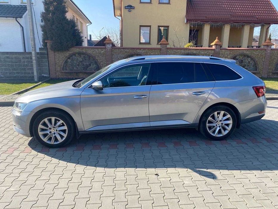 Skoda Superb 2015 року( 3-тє покоління)