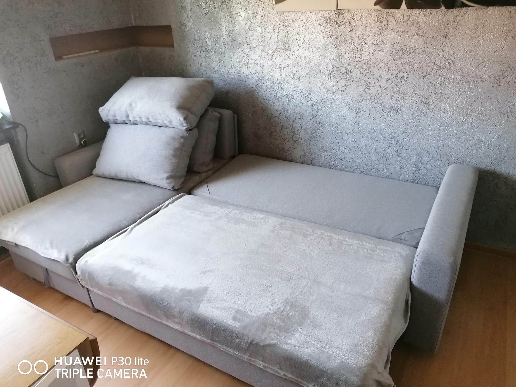 Naroznik z funkcją spania prawy/lewy + gratisy możliwa zamiana