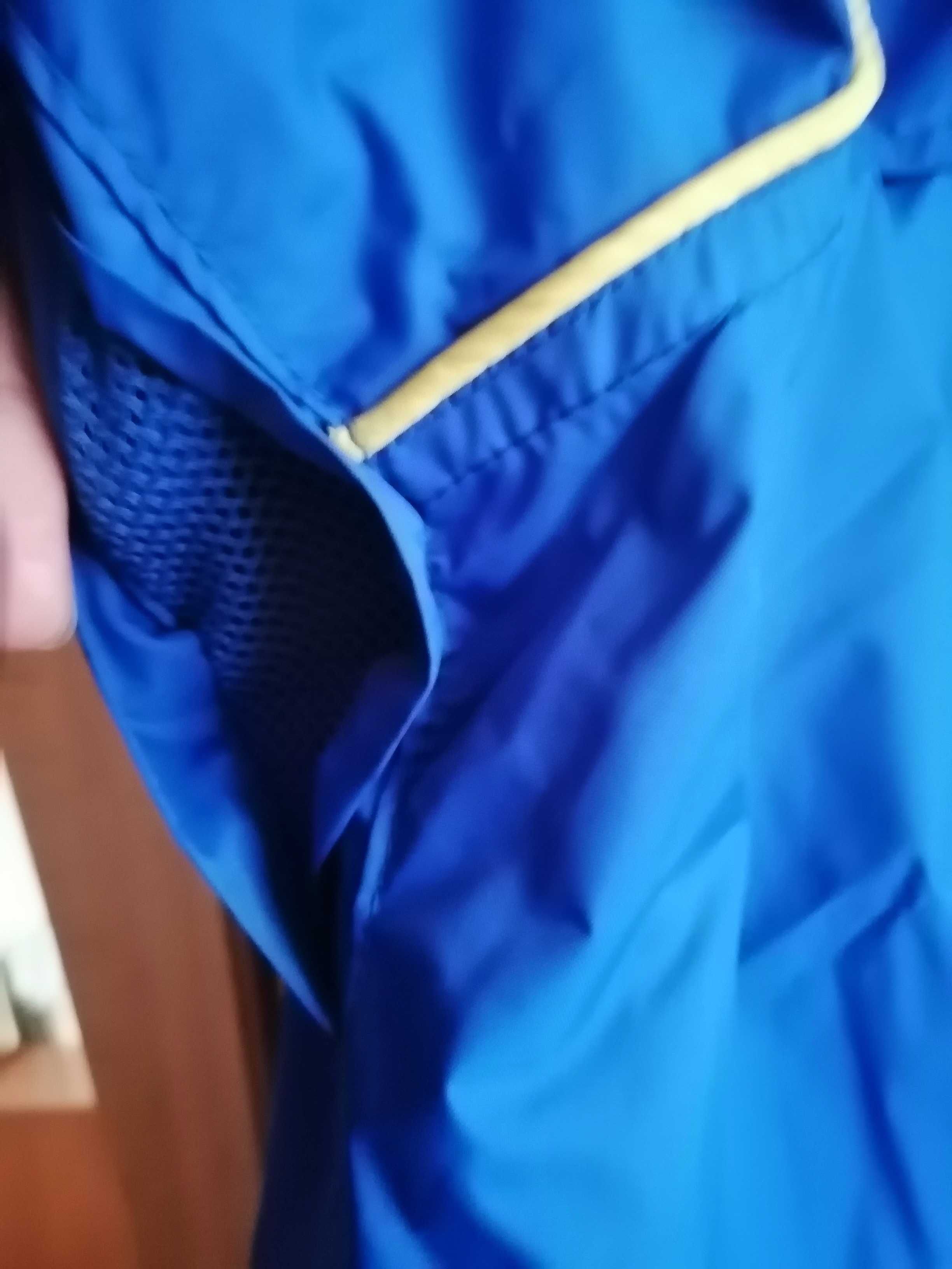 Вітрівка для чоловіків