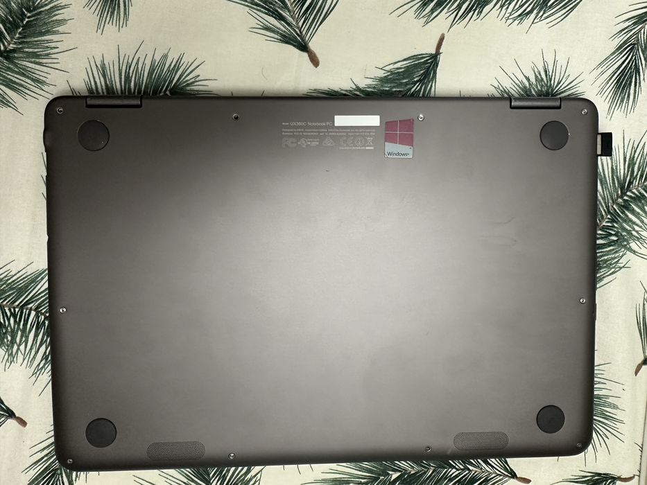 Металевий ноутбук трансформер Asus UX360C