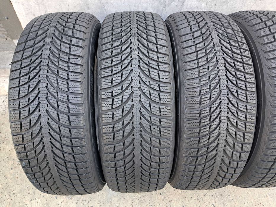Резина зимова, Michelin Latitude Alpin LA2 235/65 R17 (арт.14972)