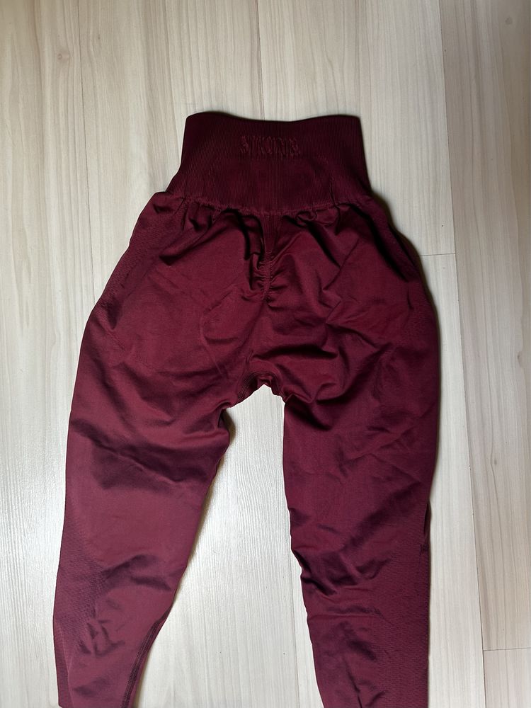 Legginsy bezszwowe Strong Point push up XS/S