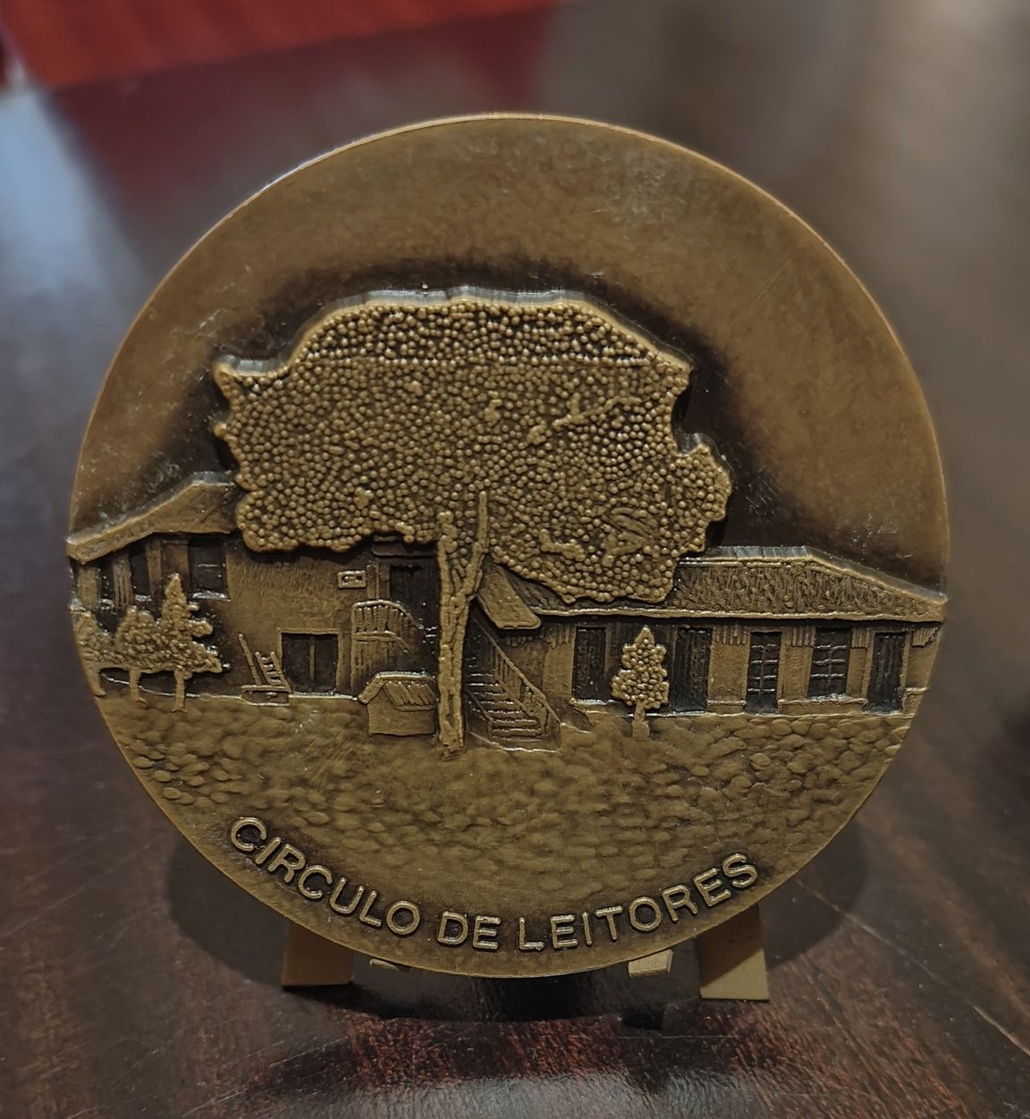 Medalhas várias escritores e religiosas