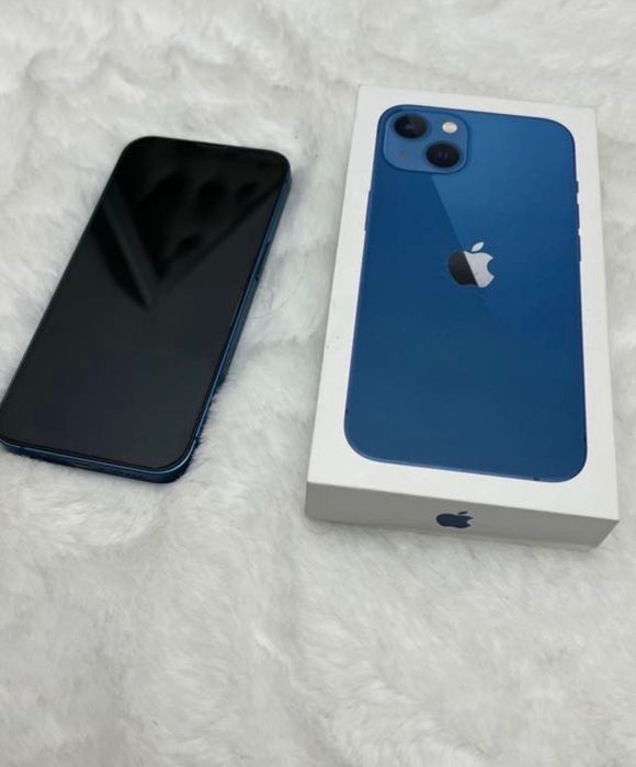 iPhone 13 128GB Blue