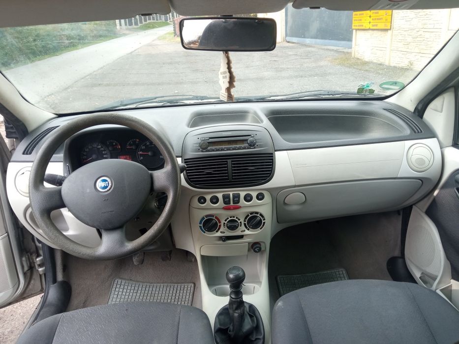Fiat Punto 04 rok klimatyzacja sprowadzony