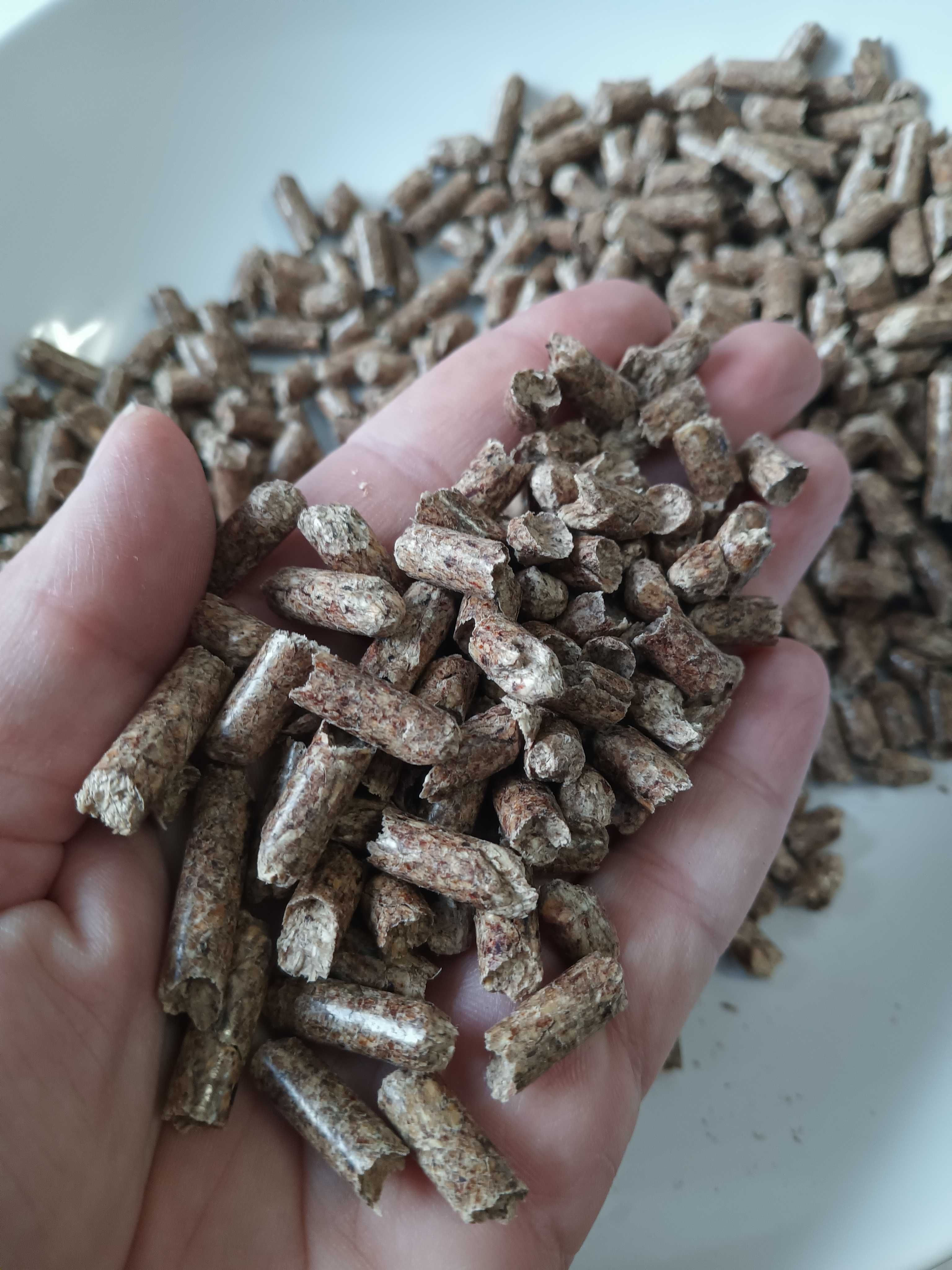pellet drzewny workowany