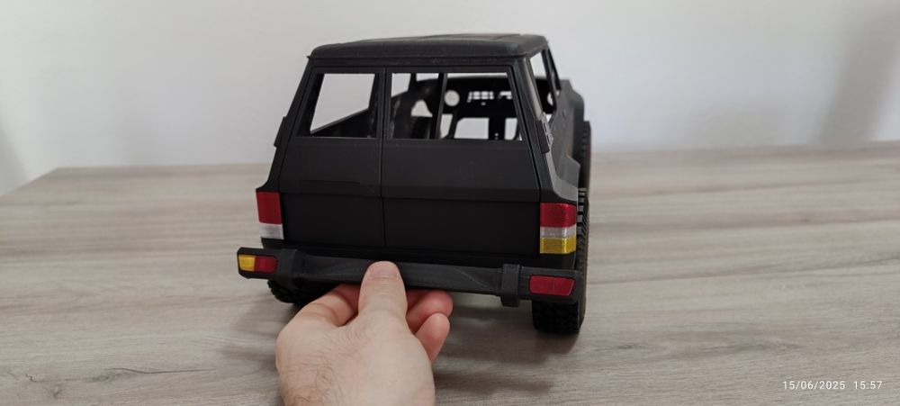 Body Nissan Patrol Y60 1/10