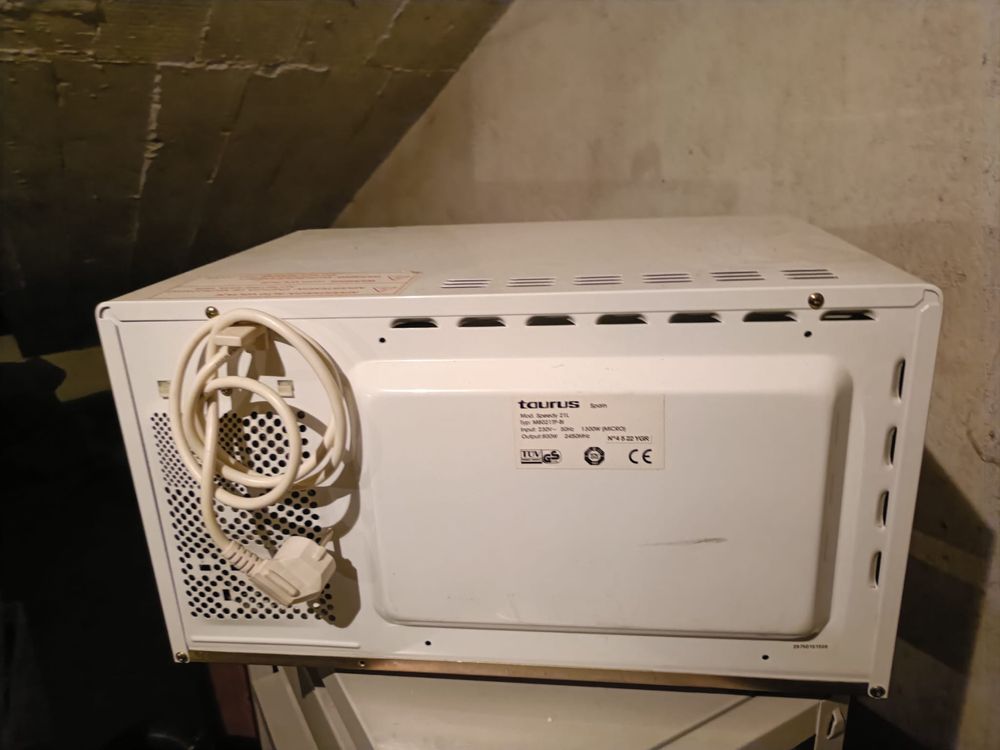 Microondas a funcionar na perceição