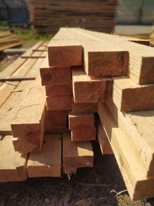 Дошка обрізна 30х100 та інші пиломатеріали довжиною 4-4.5-6м