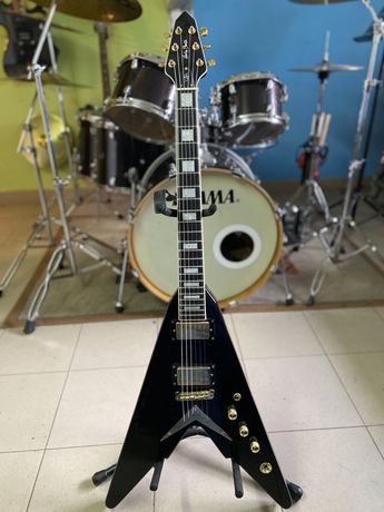 Gitara Harley Benton Victory BK plus gratisy