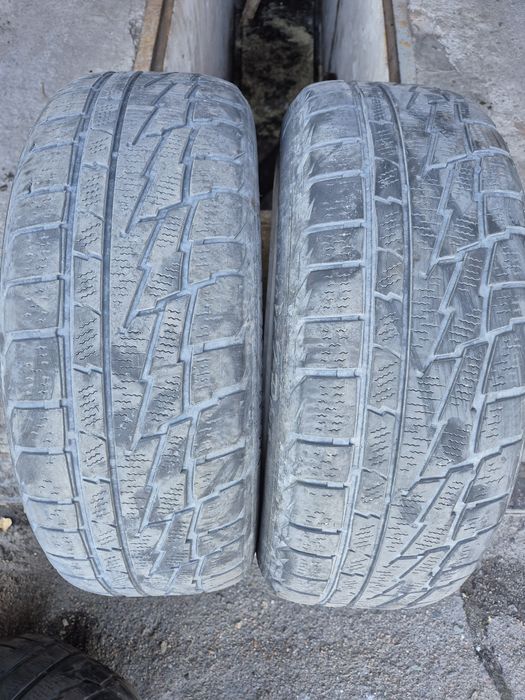 Продам зимові шини 205/60 R16 ціна за комплект 3000 грн