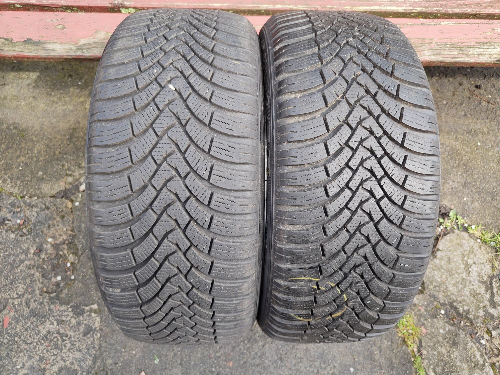 2 x Falken Eurowinter HS01 225/50/17 98V 8,5mm 2019rok