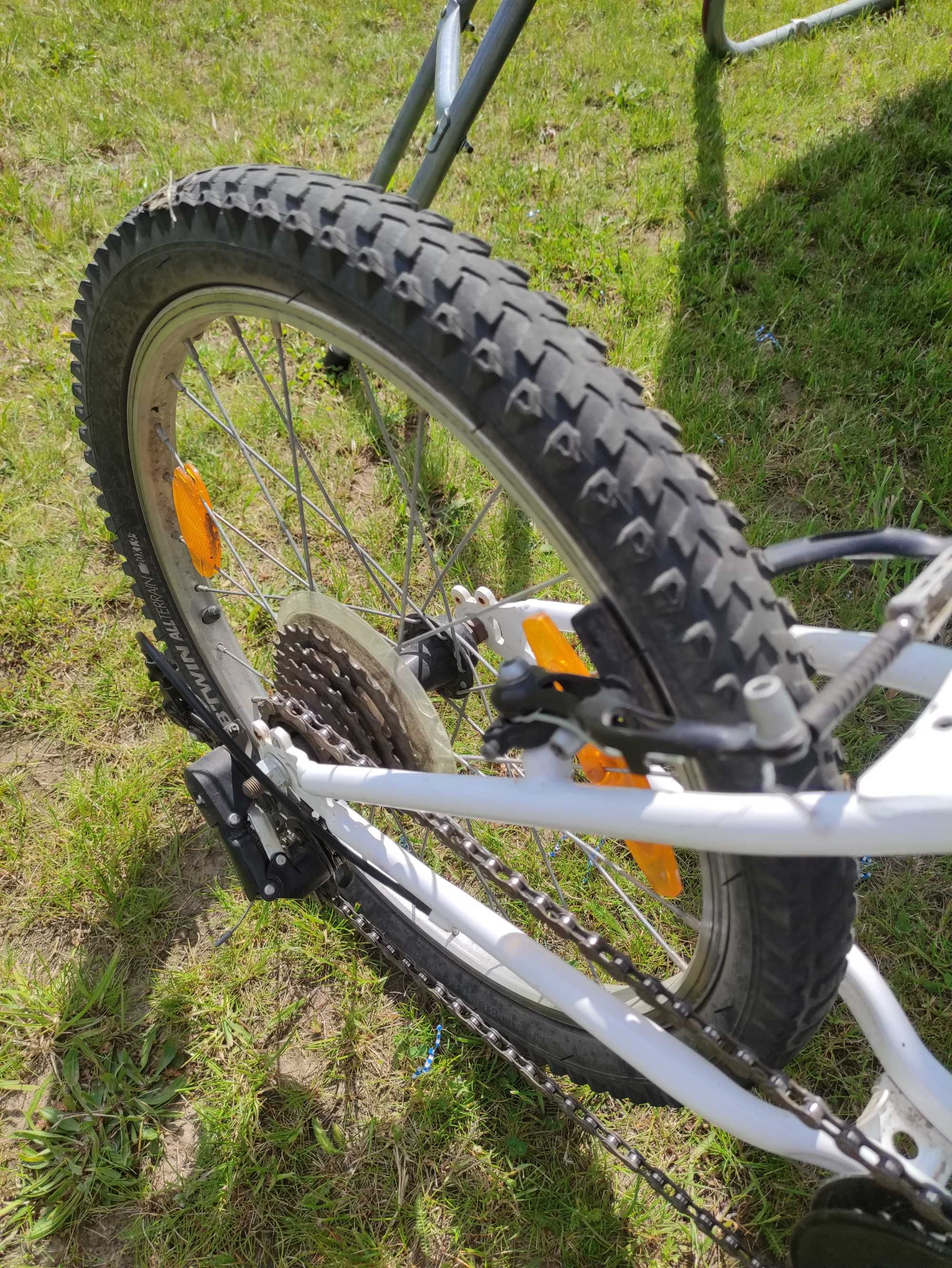 Rower 20 Rockrider ST 120