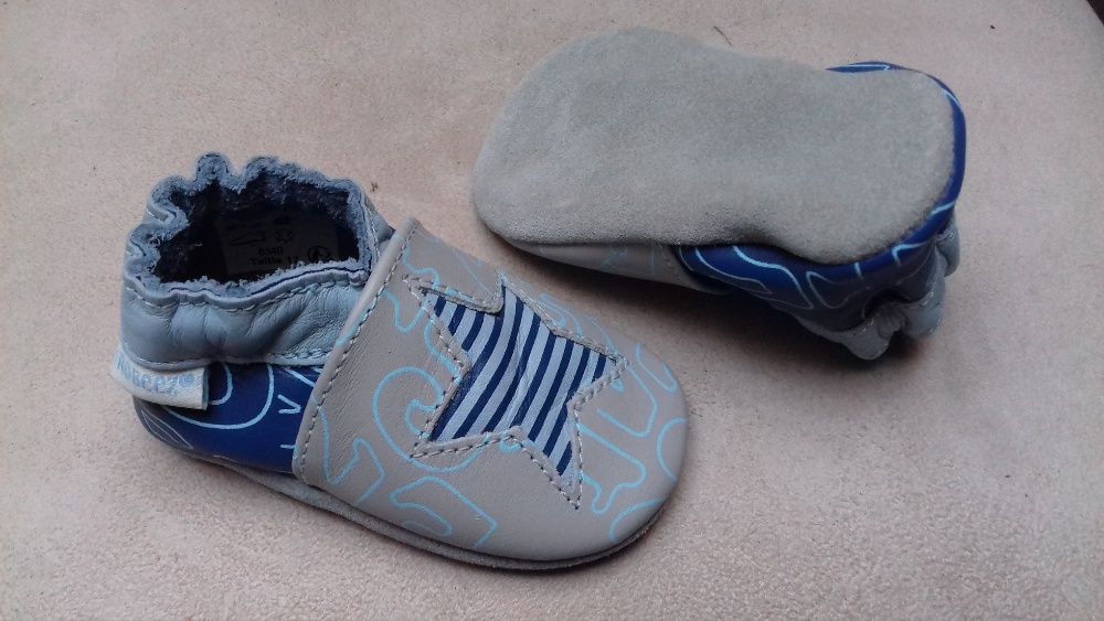 Robeez niechodki 17/18 nowe