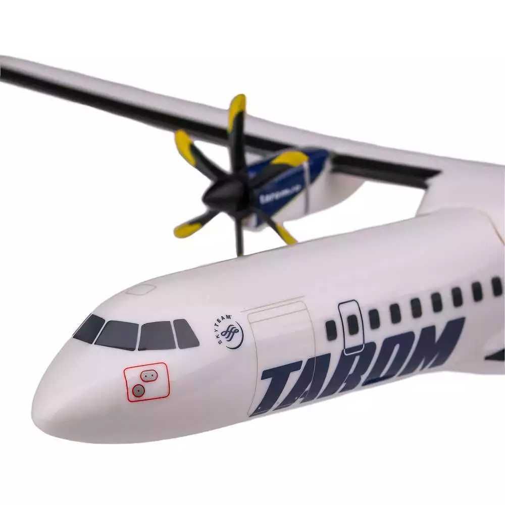 Avião de coleção TAROM Romanian Air Transport ATR72-600