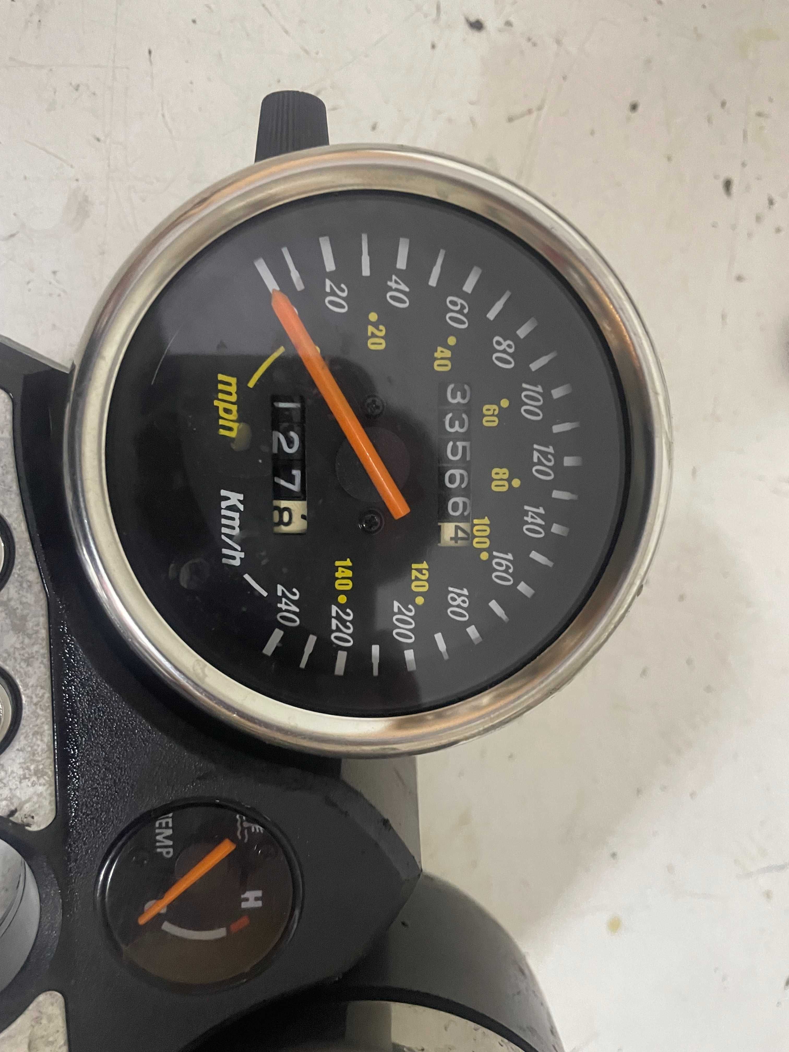 Hyosung gt 650 comet licznik zegary