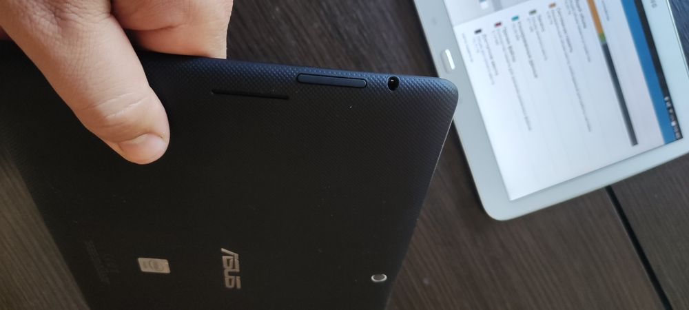Планшет асус asus ME302C 16 g