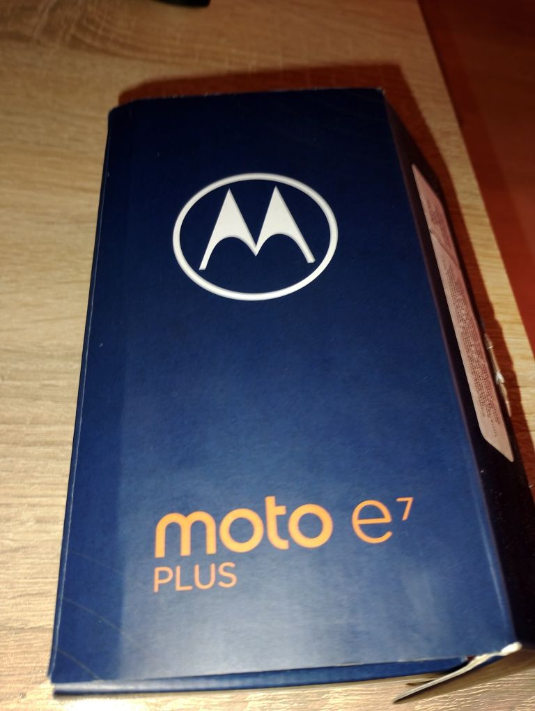 Motorola e7 plus