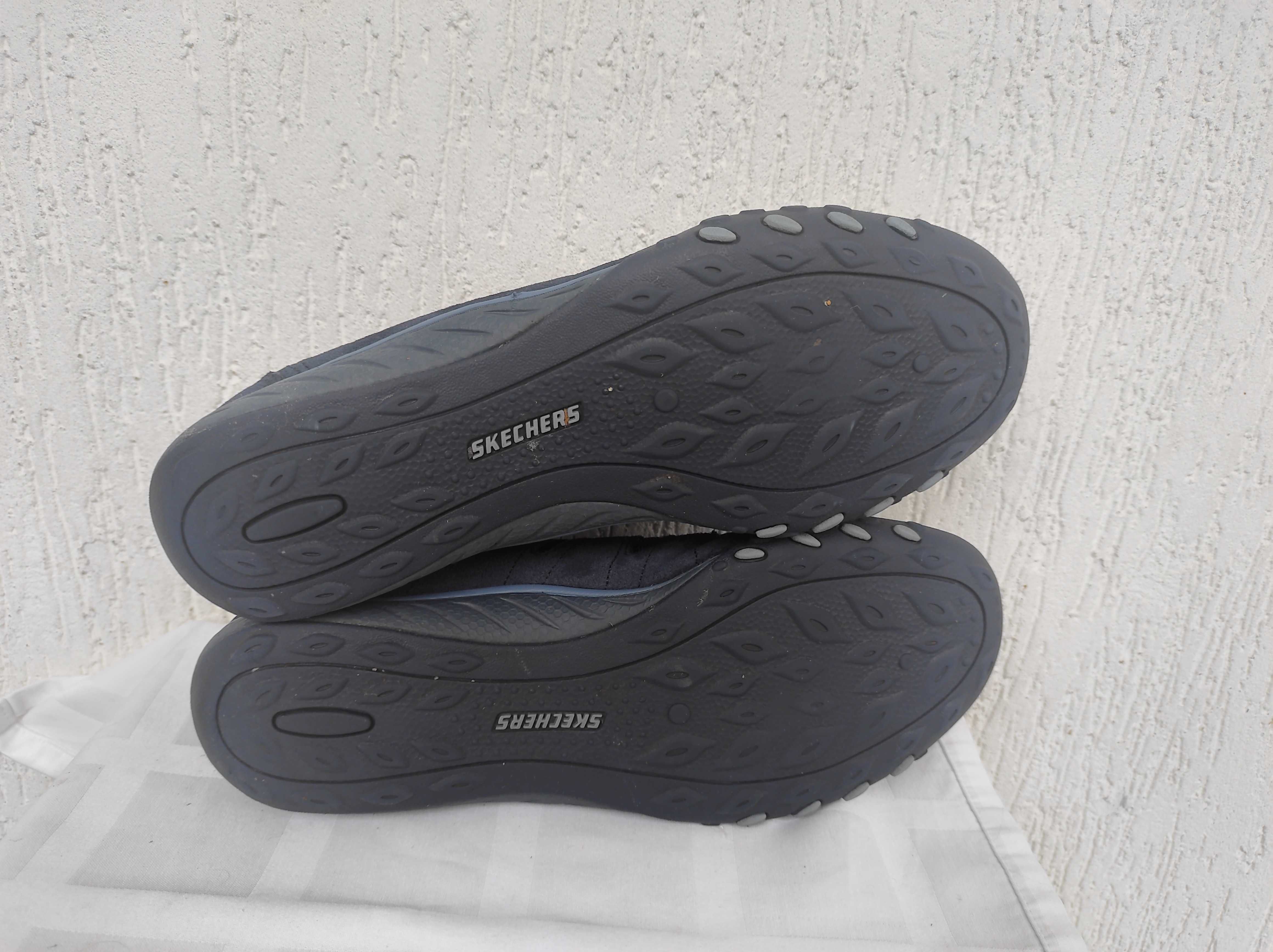 Мокасини зашево-текстильние Skechers relaxed fit р.39