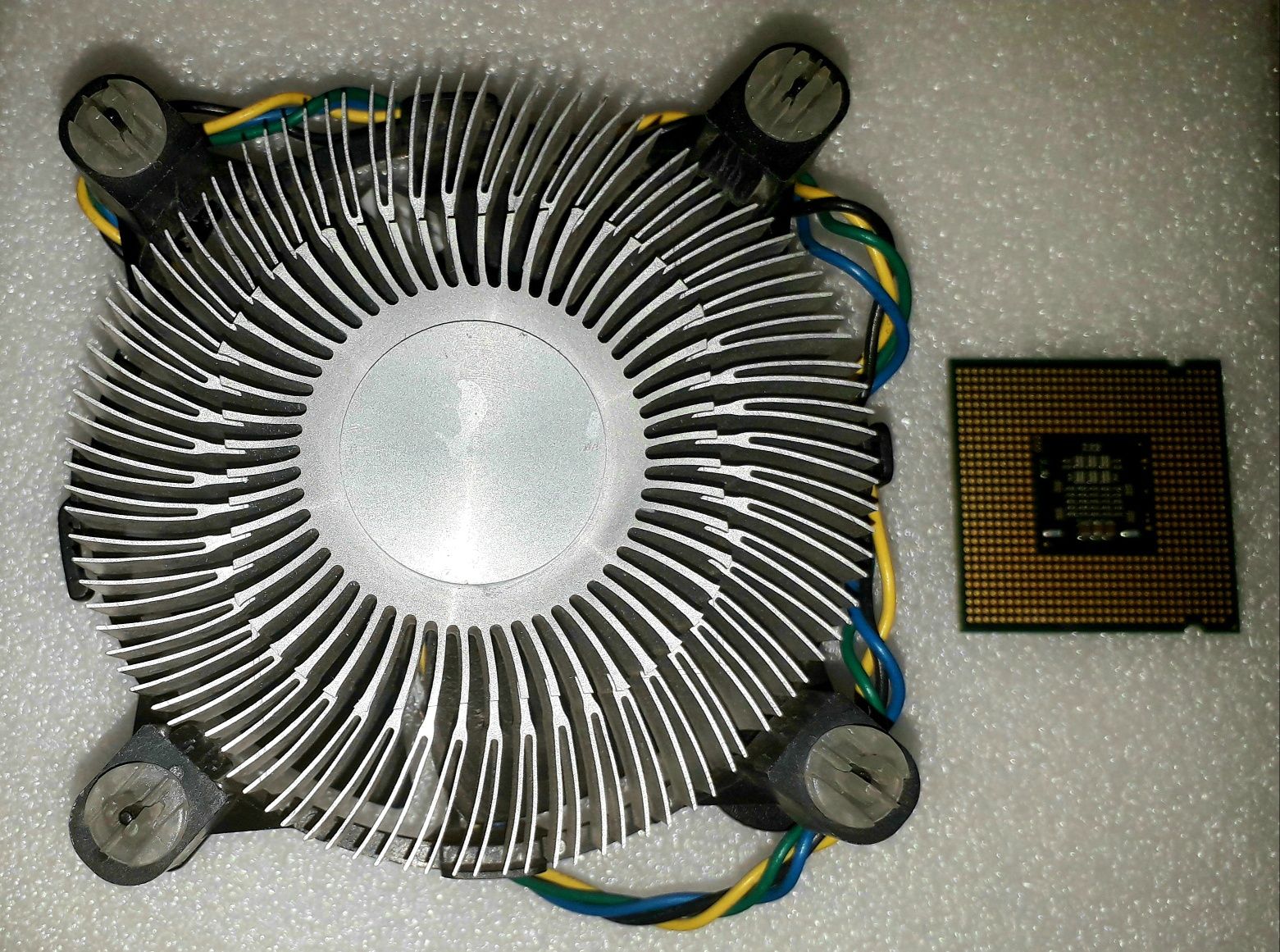 Pentium Dual-Core E2160 1.8ГГц