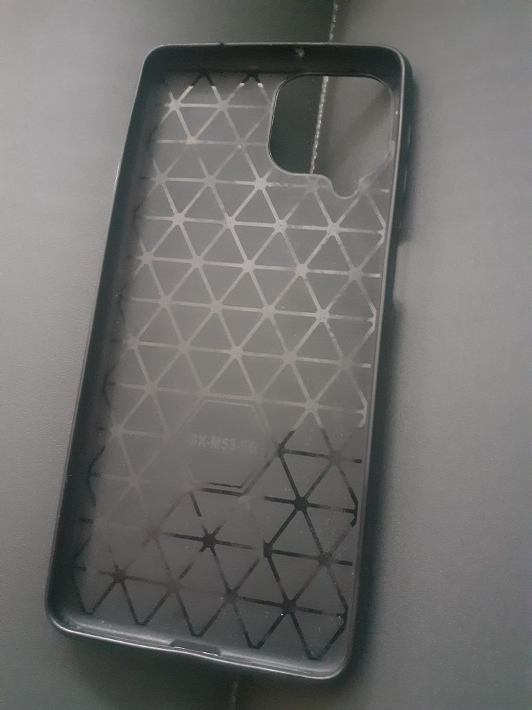 Sprzedam etui nowe nie używane marka SX-M53-5G