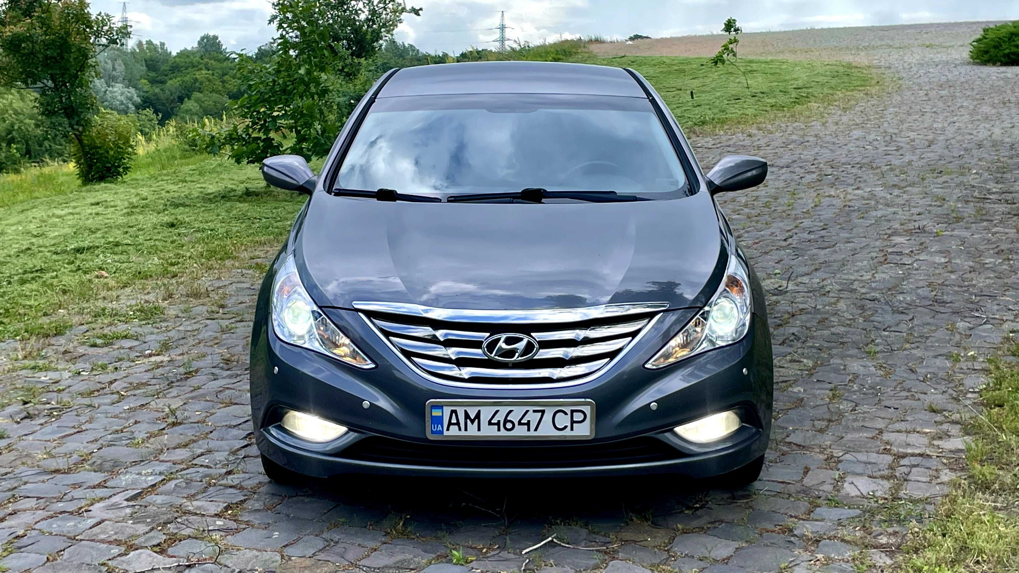 Hyundai Sonata 2011