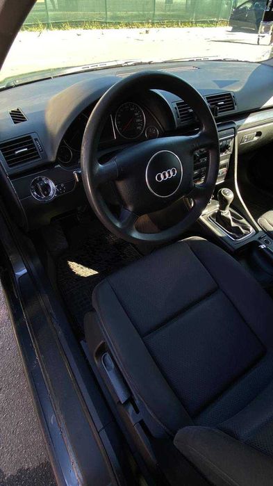 Audi A4 2001 1.6