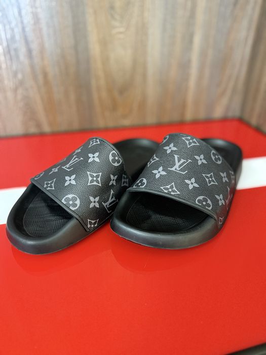 Louis Vuitton Waterfront Line Mules Monogram rozm. 43