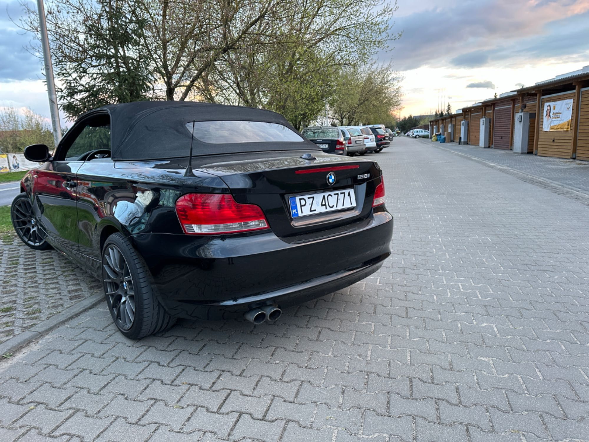 Sprzedam BMW Cabrio, idealne proporcja nadwozia.