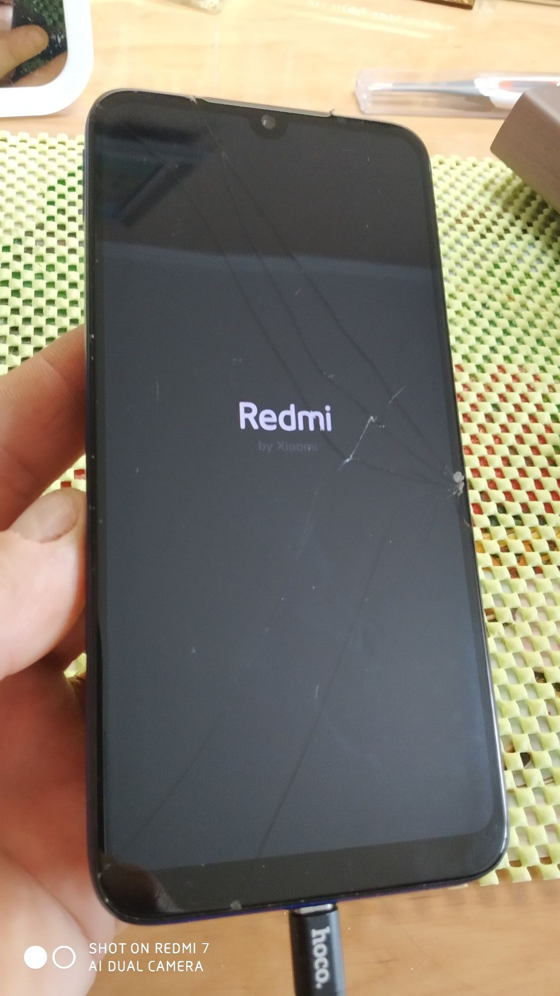 Телефон Redmi 7 на запчастини