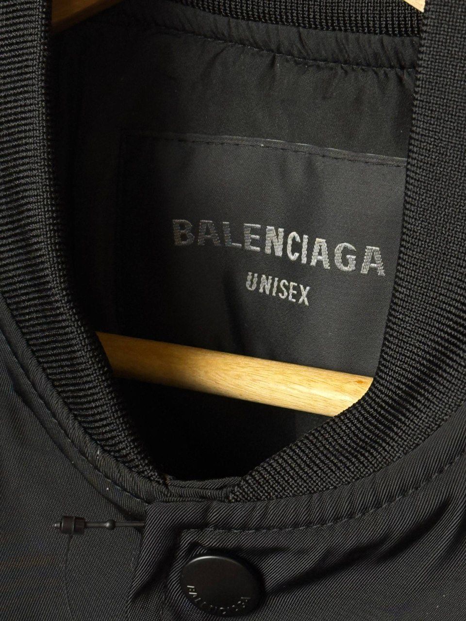 Бомбер Balenciaga Political Campaign Varsity Jacket in Black.

Розміри