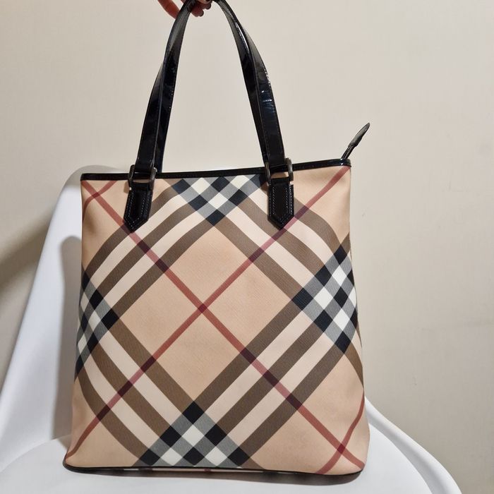 Сумка жіноча шопер на плече Burberry